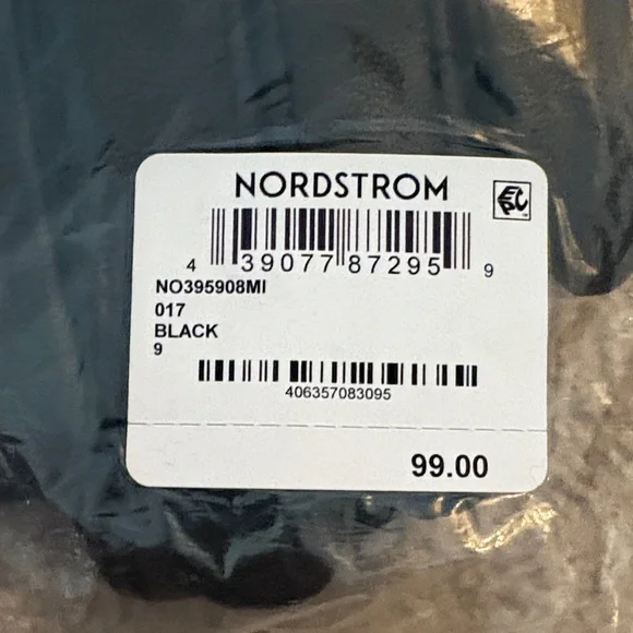 Nordstrom Black Gloves - Picture 3 of 5